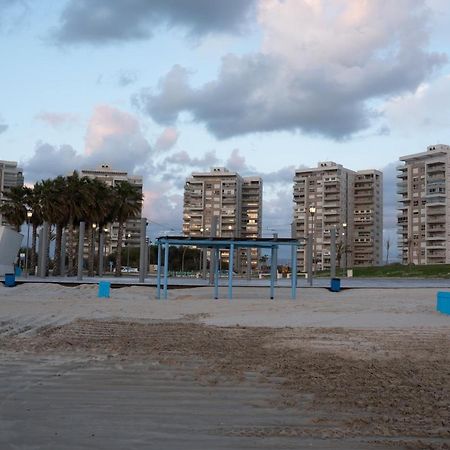 Argaman Beach Apartment Acre Ngoại thất bức ảnh